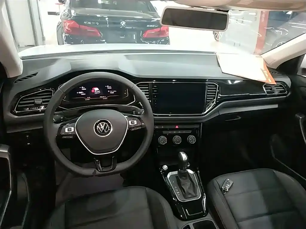 Volkswagen T-ROC 2021 280TSI DSG 2WD Comfort Connected фото 10