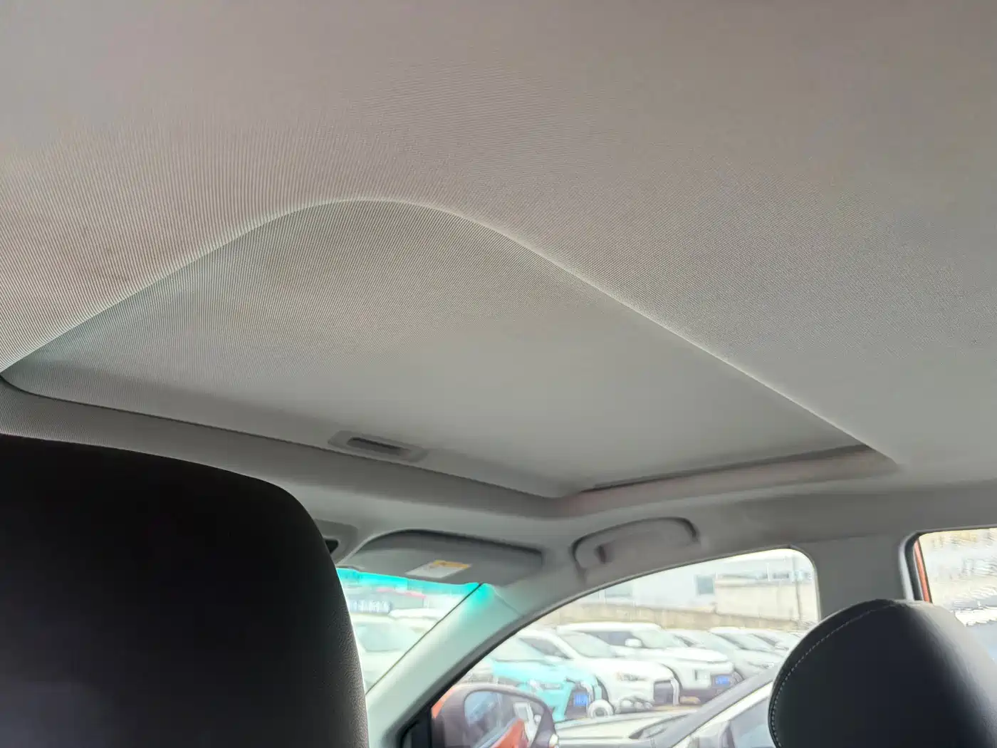 Luxgen U6 SUV 2015 2014 1.8T Fashion