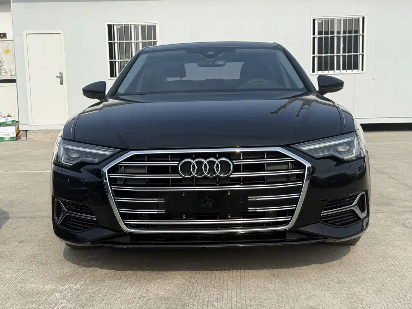Фото 2 - Audi A6L