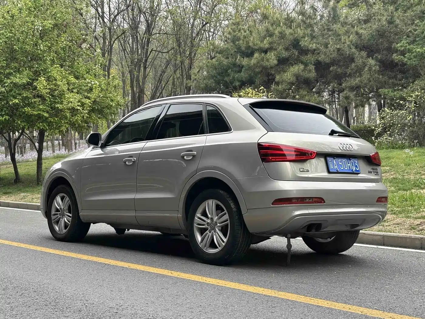 Audi Q3 2013 35 TFSI quattro Technology фото 4