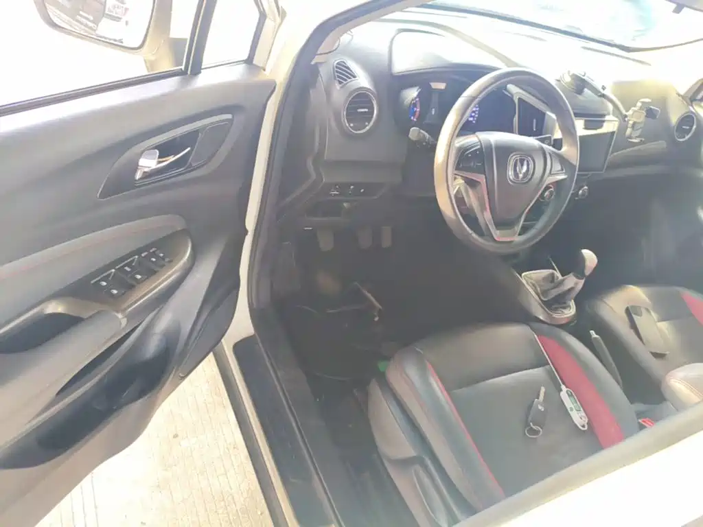 Changan CS15 2016 2016 1.5L Manual Fashion