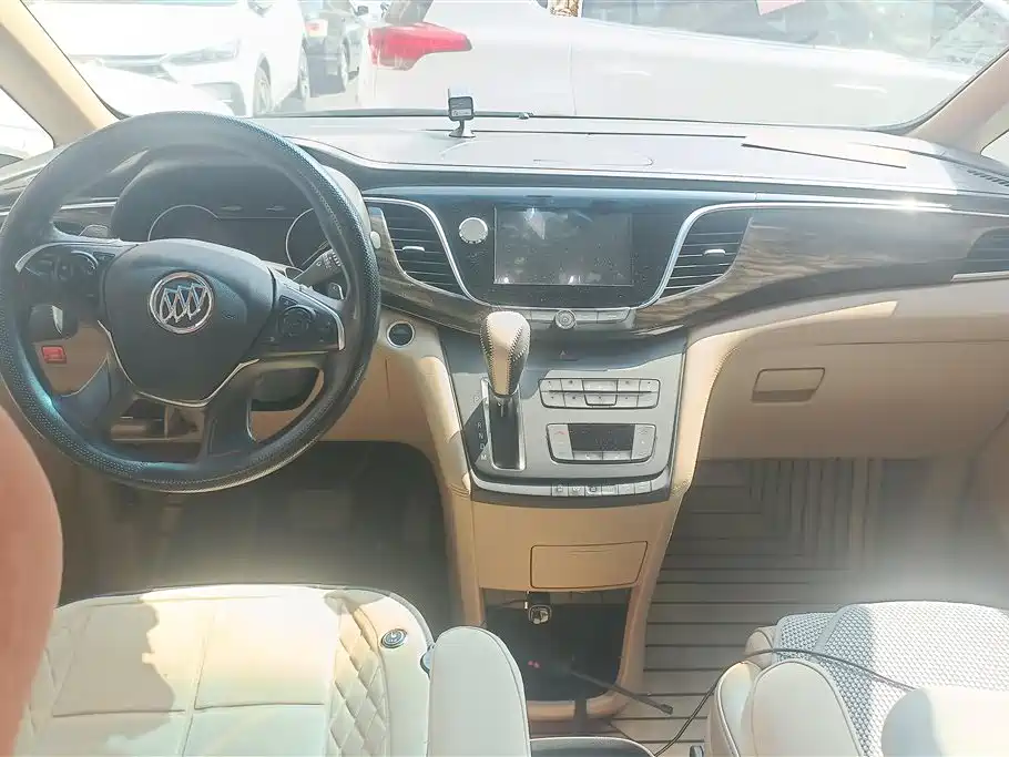 Buick GL8 2017 ES 28T Premium China V фото 12