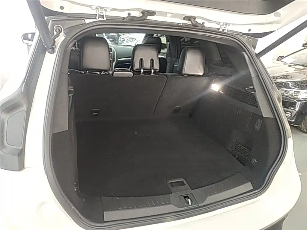 Lincoln MKC 2020 2019 2.0T 2WD Premium Edition China VI