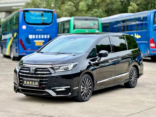 Honda Elysion 2024