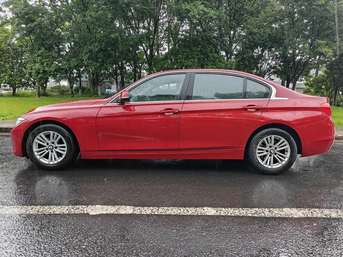 BMW 3 Series 2015 320Li Super Joy Fashion фото 3
