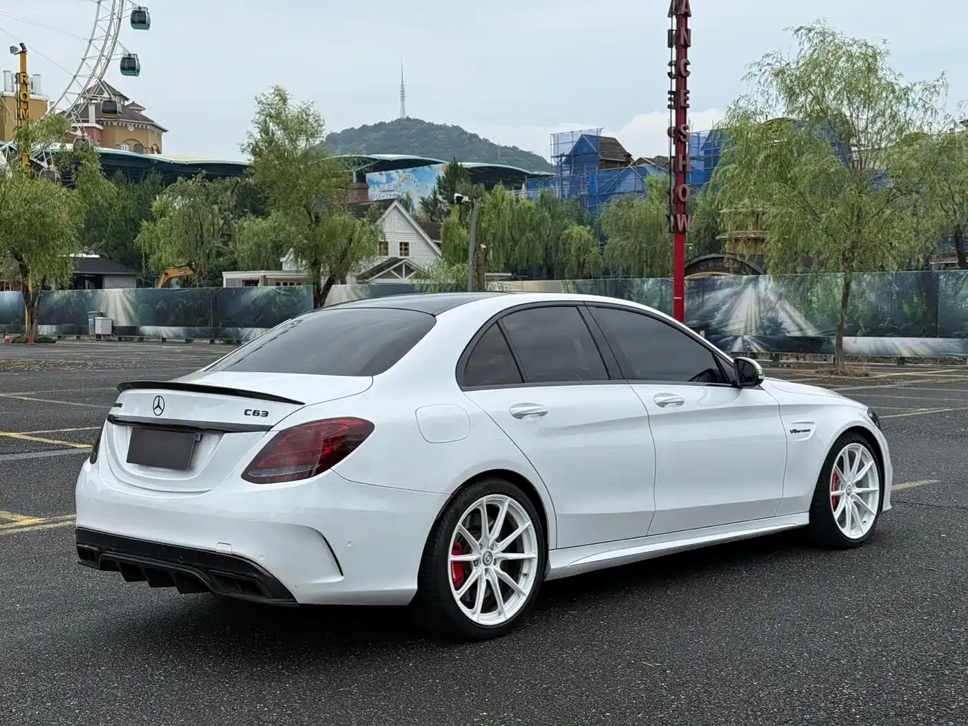 Mercedes-Benz C-Class AMG 2017 2015 AMG C 63