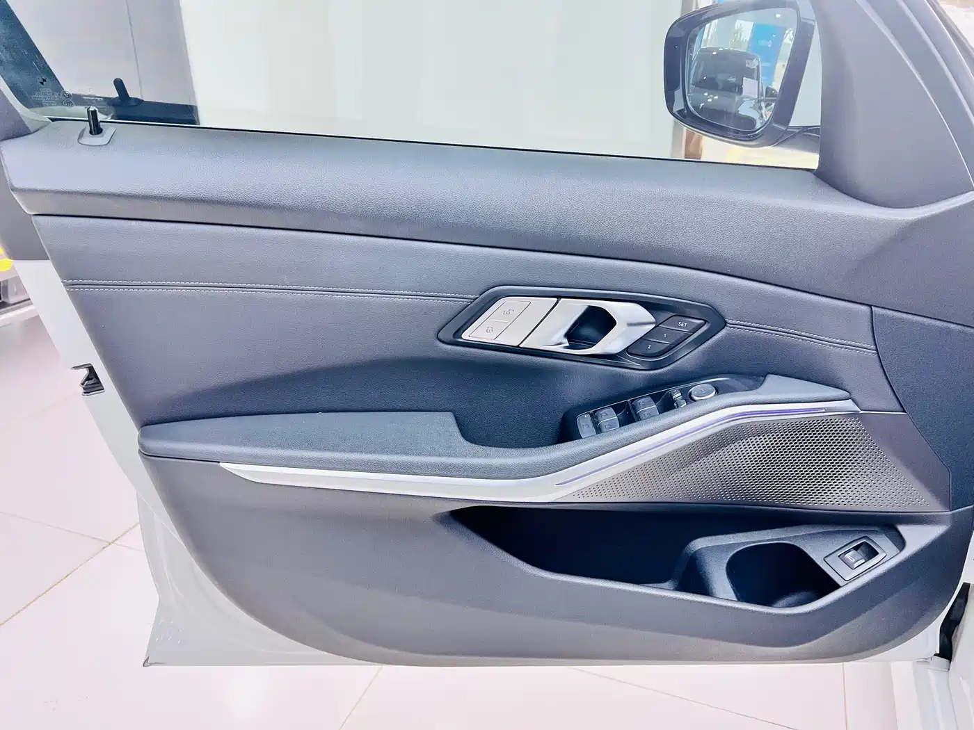 BMW 3 Series 2020 Facelift 325Li M Sport Package фото 12