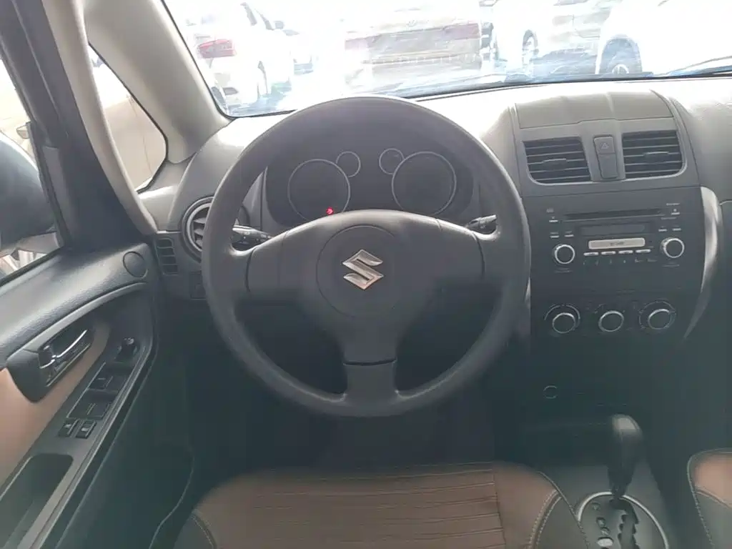 Suzuki SX4 2015 2013 1.6L Automatic Coolray