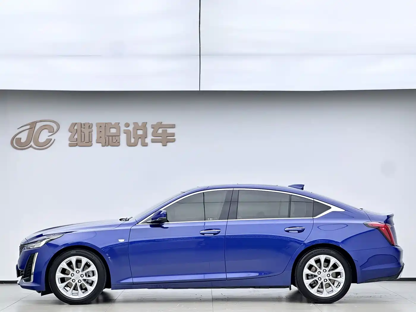 Cadillac CT5 2021 Facelift 28T Luxury Edition фото 4