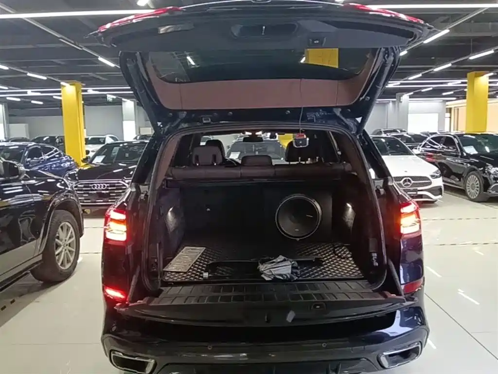 BMW X5 (Import) 2019 xDrive40i M Sport Package фото 19