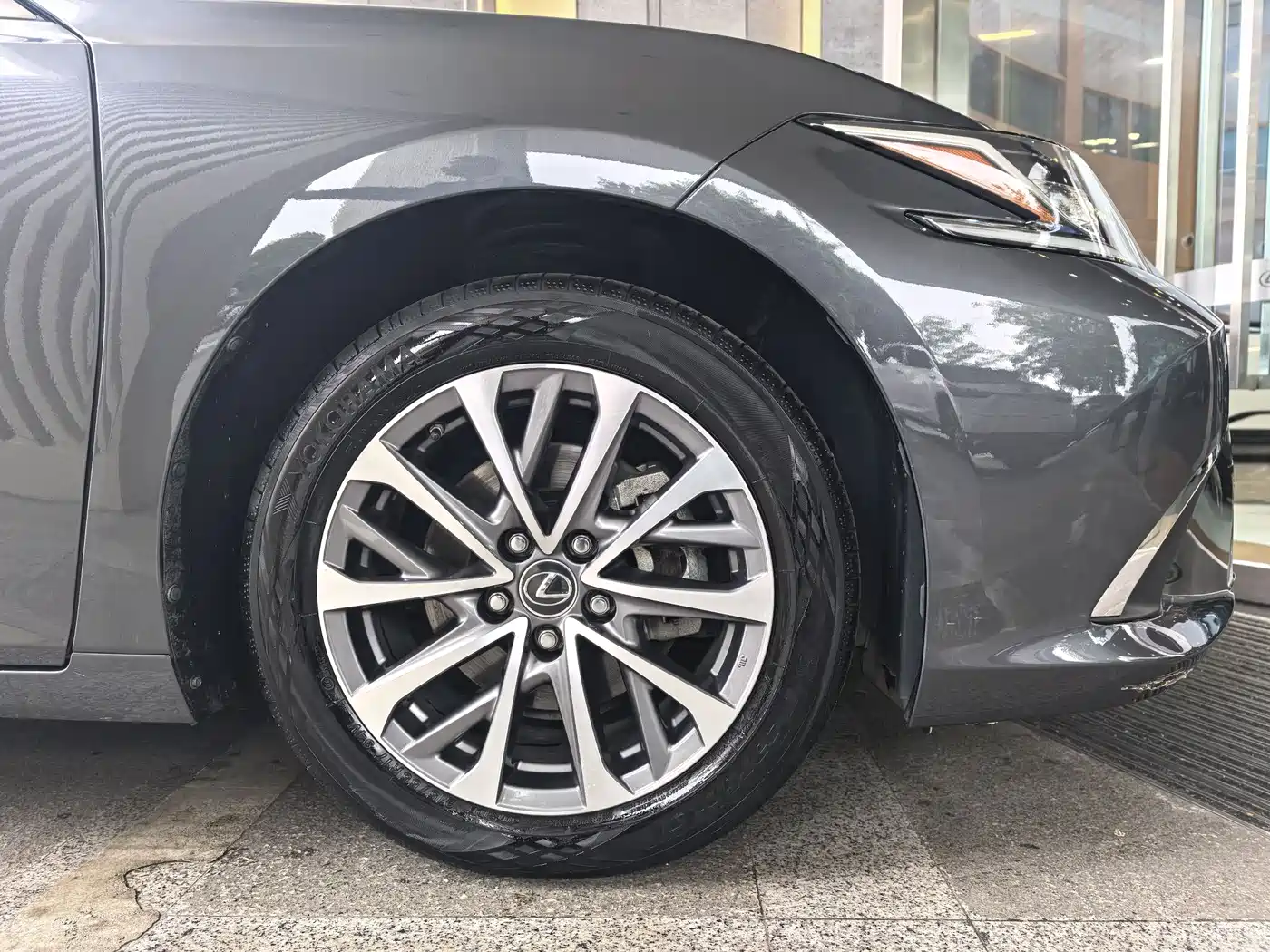 Lexus ES 2021 200 Excellence Edition фото 7