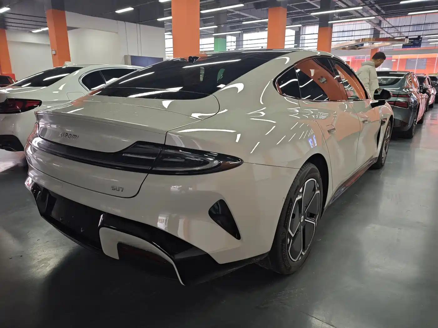 XIAOMI CAR XIAOMI SU7