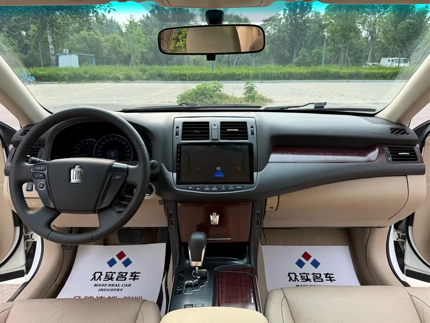 Toyota Crown 2010 2.5L Royal Leather Sunroof фото 8