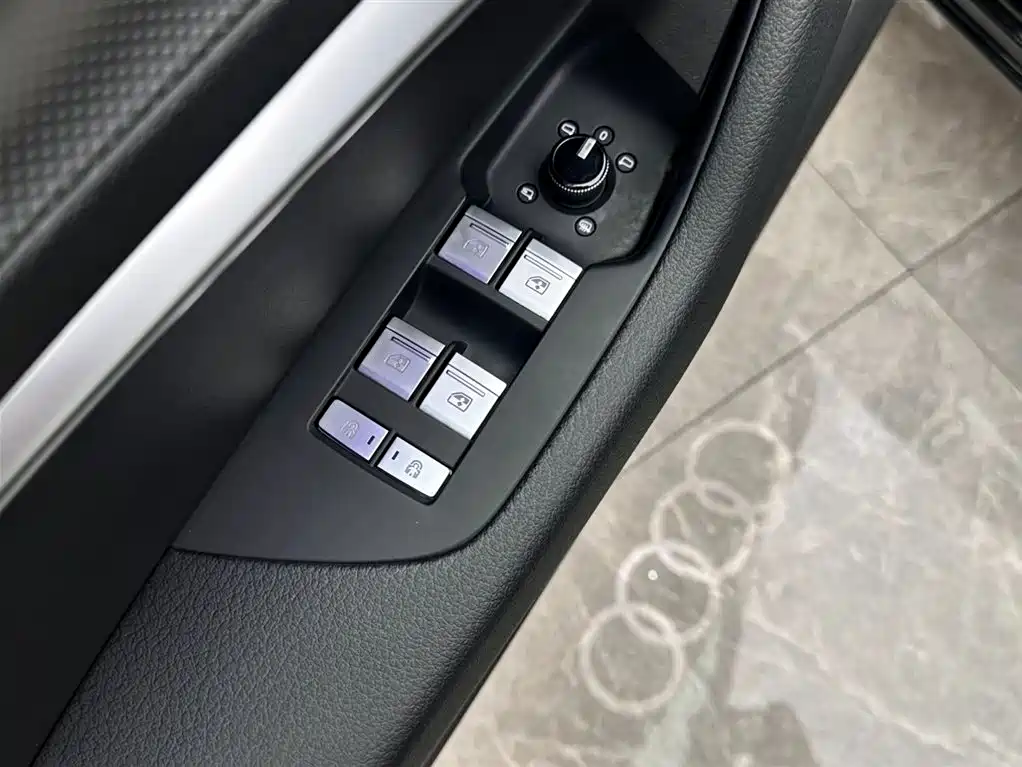 Audi A6L 2024 40 TFSI Luxury Dynamic фото 15