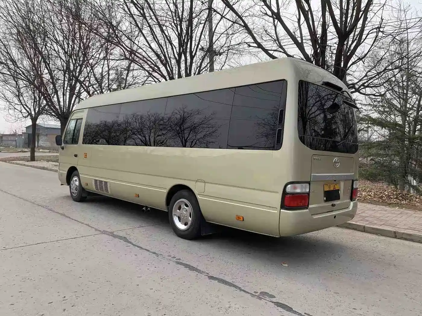 Toyota Coaster 2019 4.0L Luxury Vehicle GRB53L-ZCMEK 20-seater 9GR фото 6