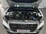 Photo 8 - Audi Q2L