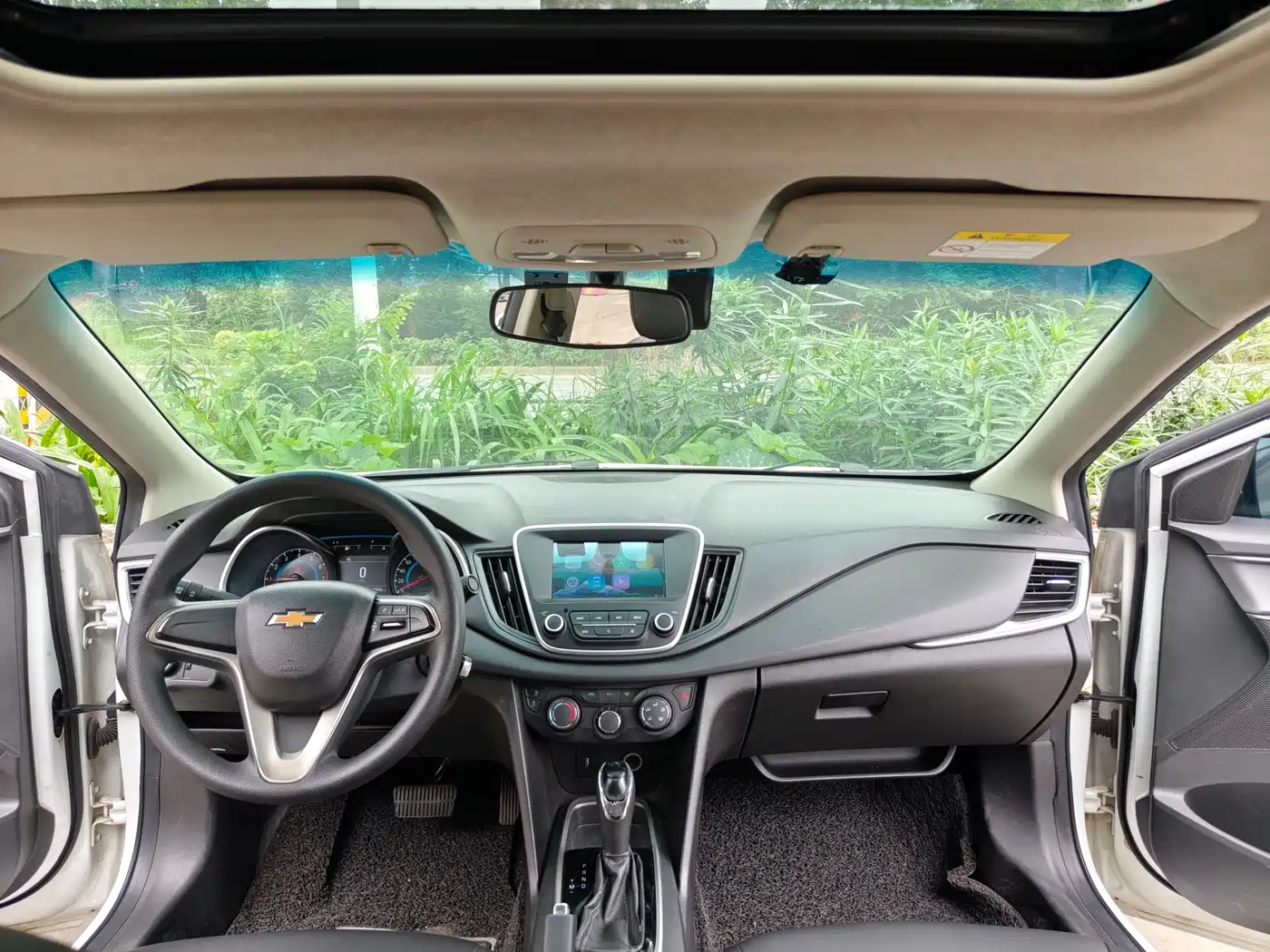 Chevrolet Cavalier 2019 325T Dual-Clutch Joy Edition фото 10