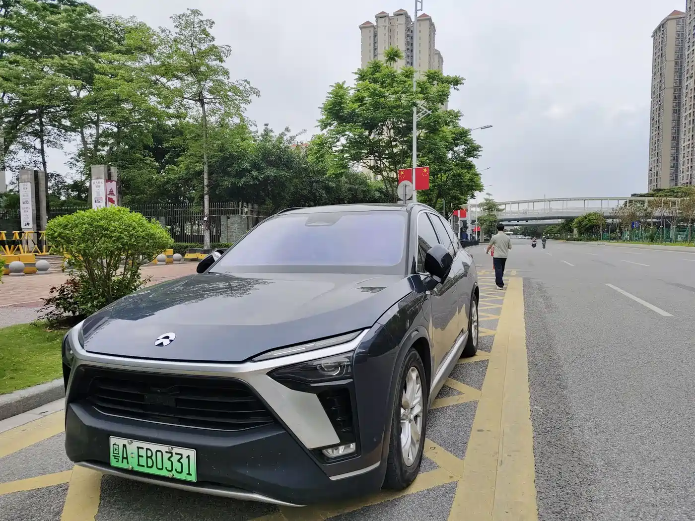 NIO ES8 2022 Model 75kWh 6-Seater