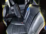 Фото 13 - Ford Edge