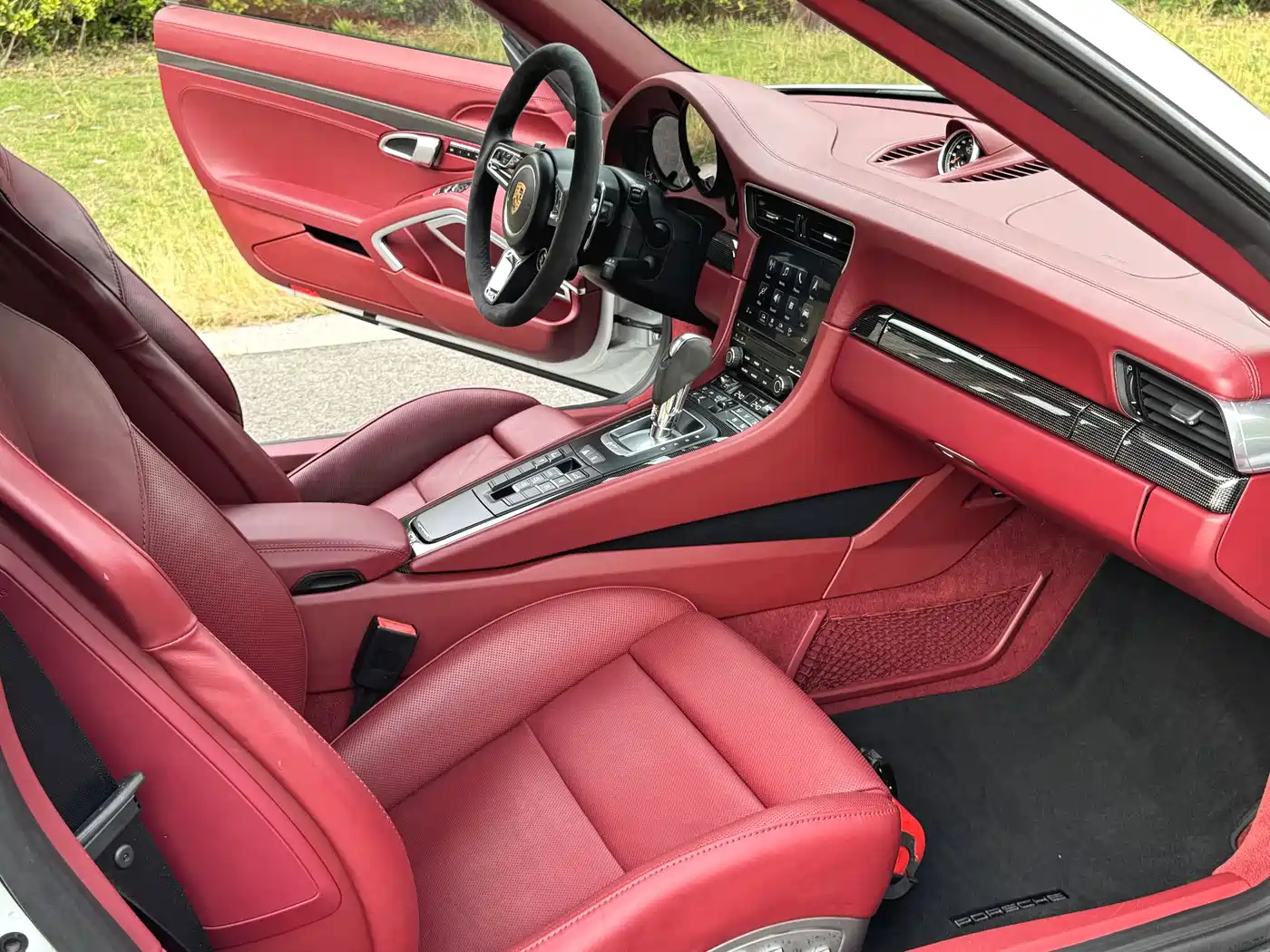 Porsche 911 2016 Turbo S Cabriolet 3.8T фото 8