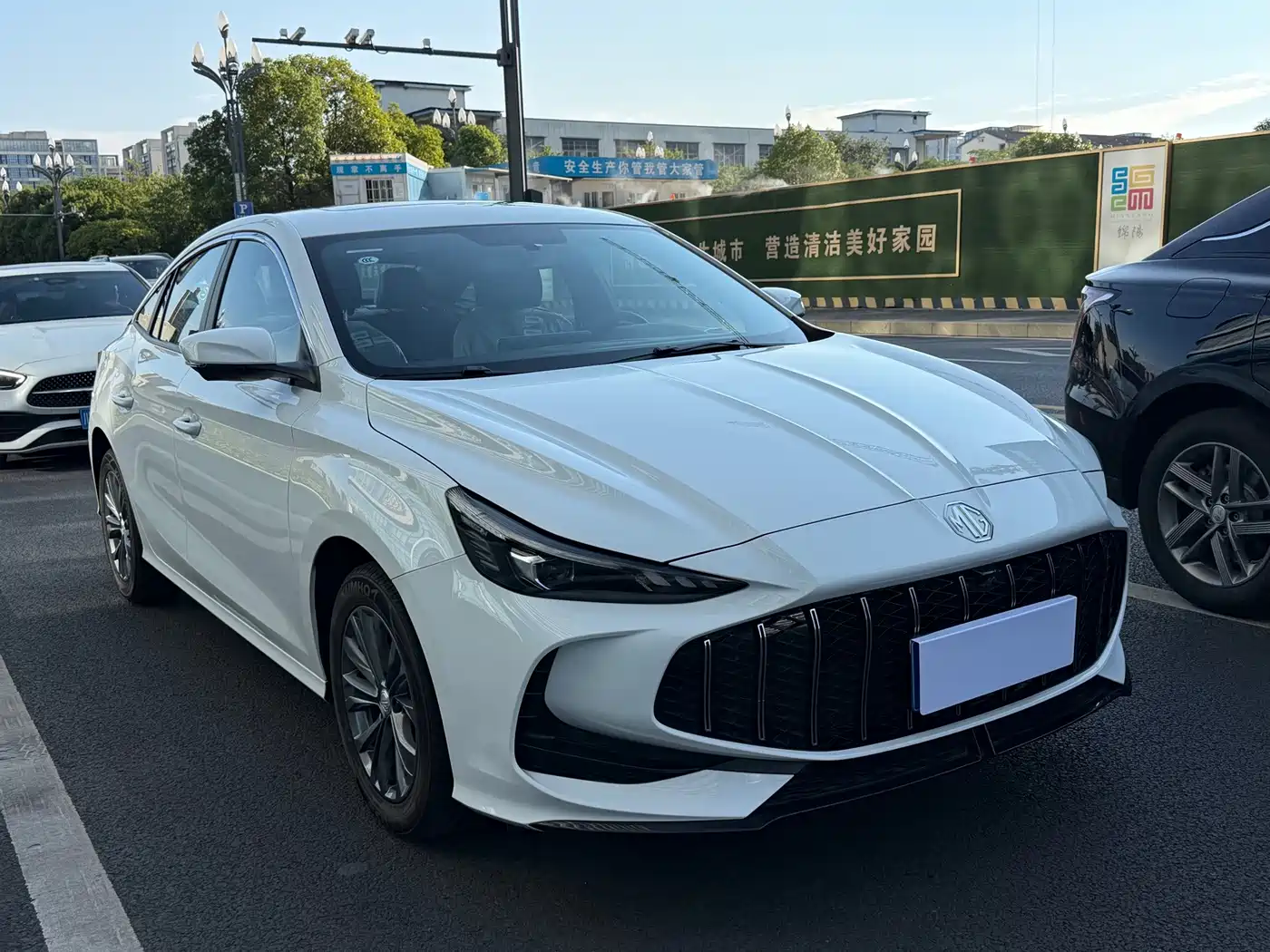 MG MG5 2026 2026 Model 180DVVT Global Luxury Edition
