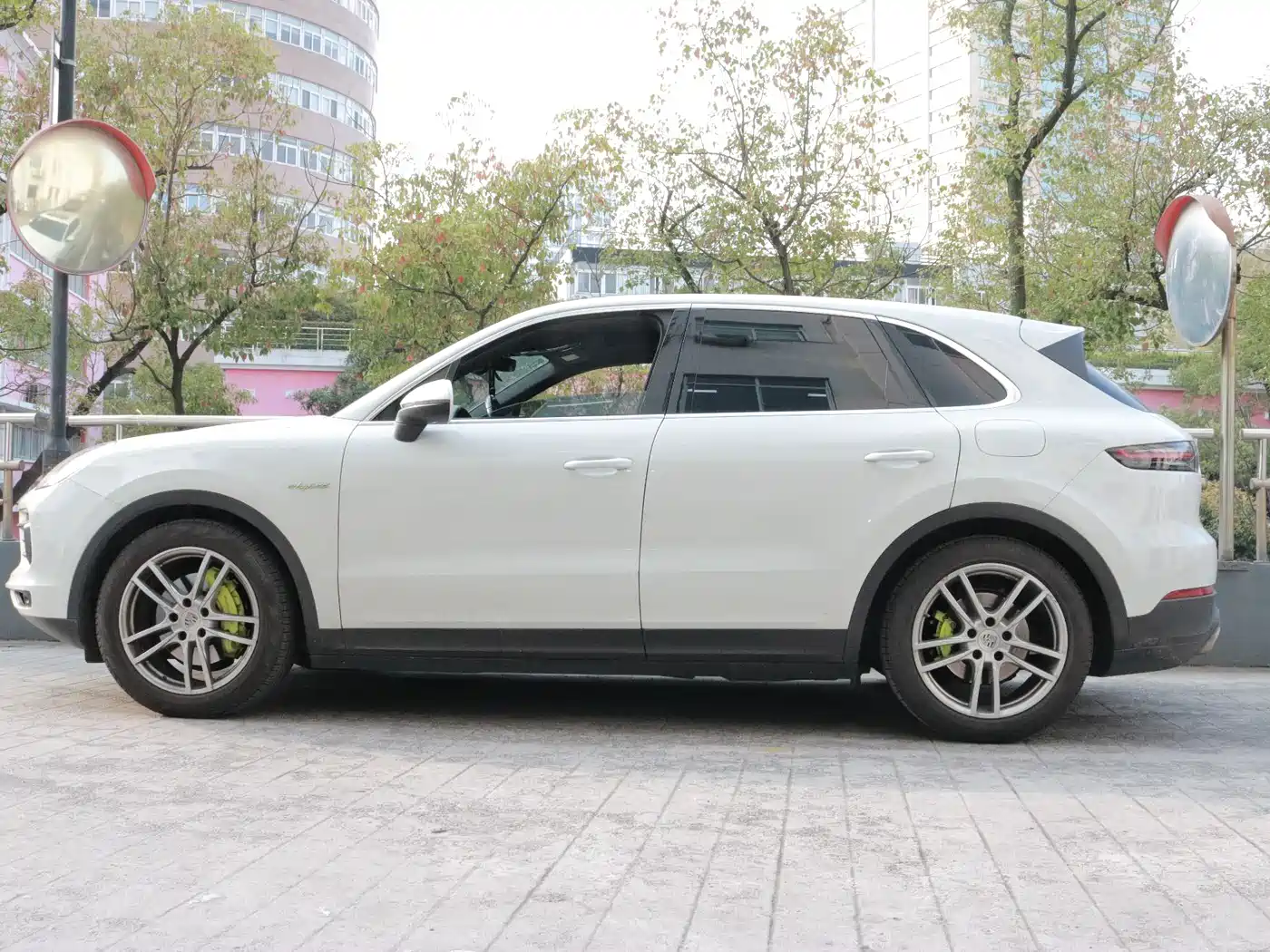 PORSCHE CAYENNE NEW ENERGY