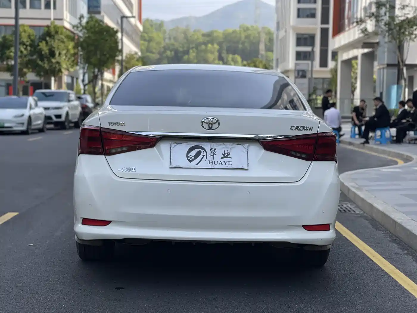 Toyota Crown 2015 2.0T Fashion фото 8
