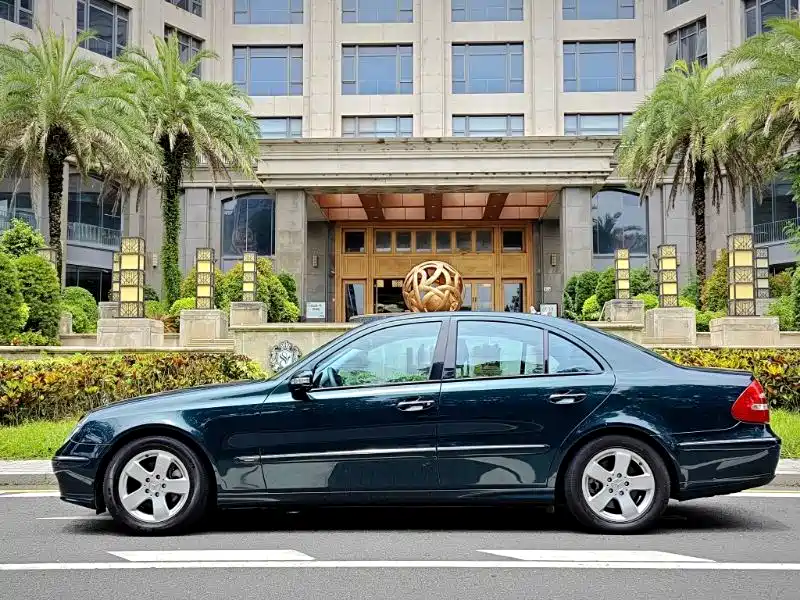 Mercedes-Benz E-Class (Import) 2004 E 240 фото 15