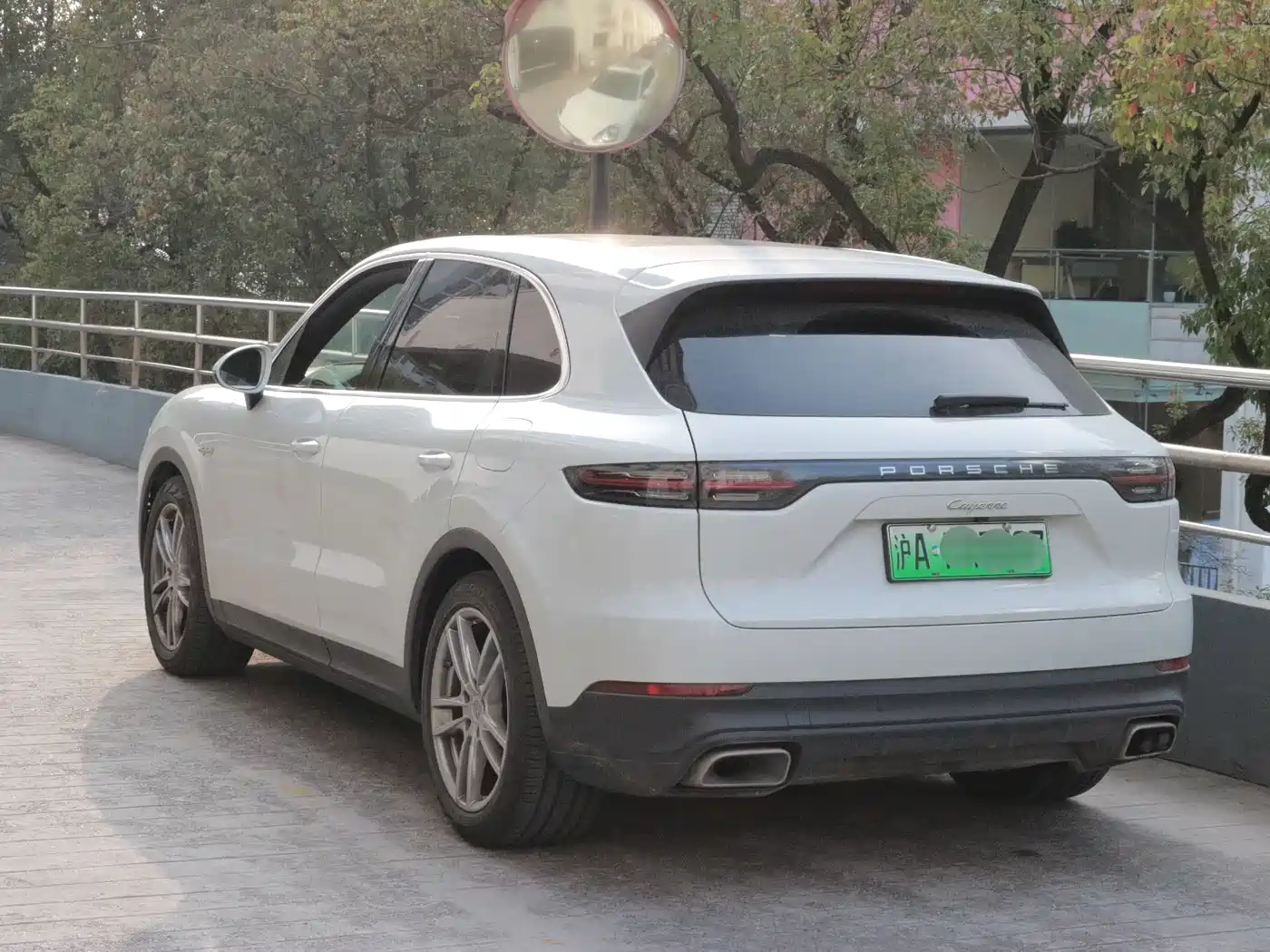 PORSCHE CAYENNE NEW ENERGY