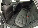 Фото 4 - Geely Preface