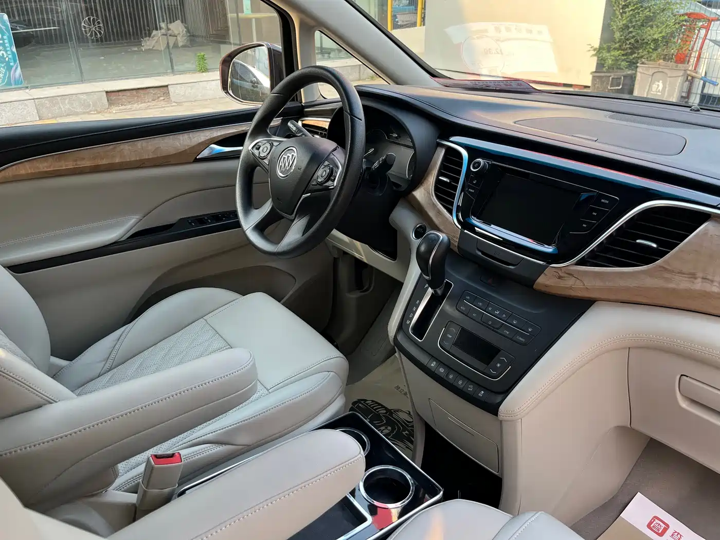 Buick GL8 2017 ES 28T Comfort Type China V фото 12