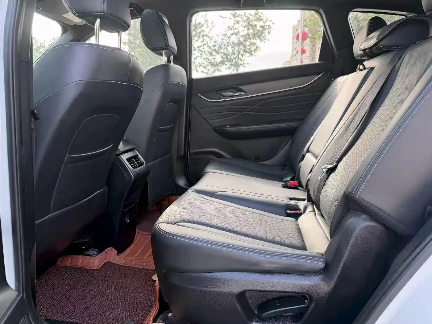 Dongfeng Fengguang Fengguang 580Pro 2019 2020 280TGDI CVT Driving Leader