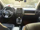 Фото 11 - Jeep Compass (Import)