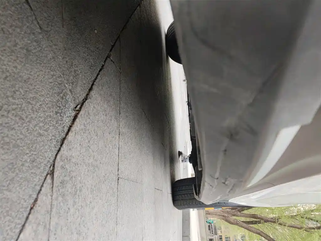 Toyota RAV4 Rongfang 2015 2.0L CVT 2WD Trend Edition фото 17