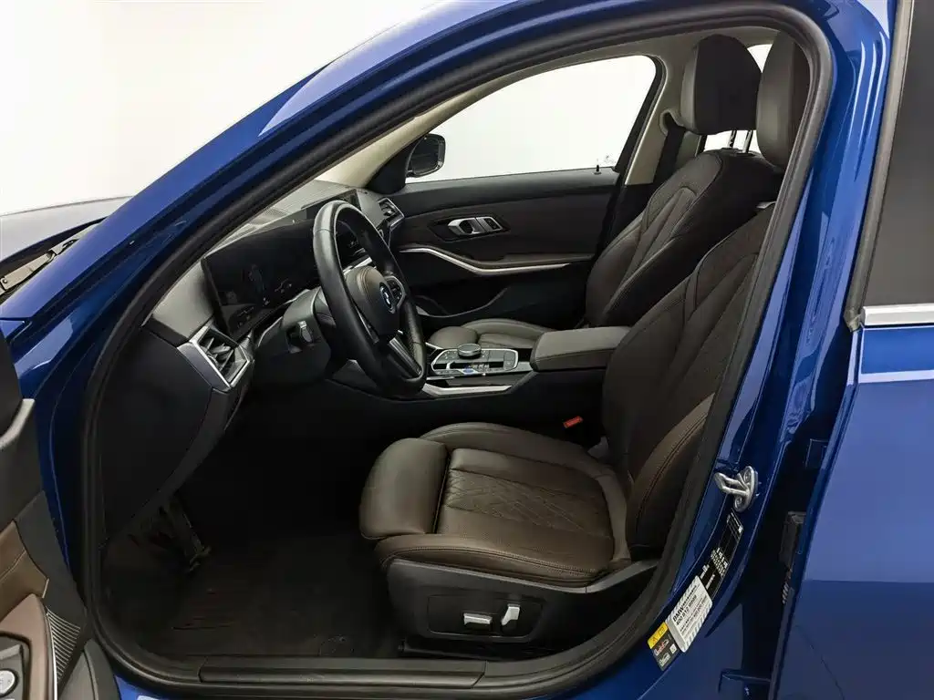 BMW i3 2022 eDrive 35 L фото 10