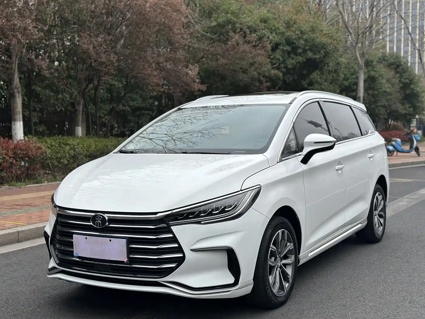 BYD SONG MAX