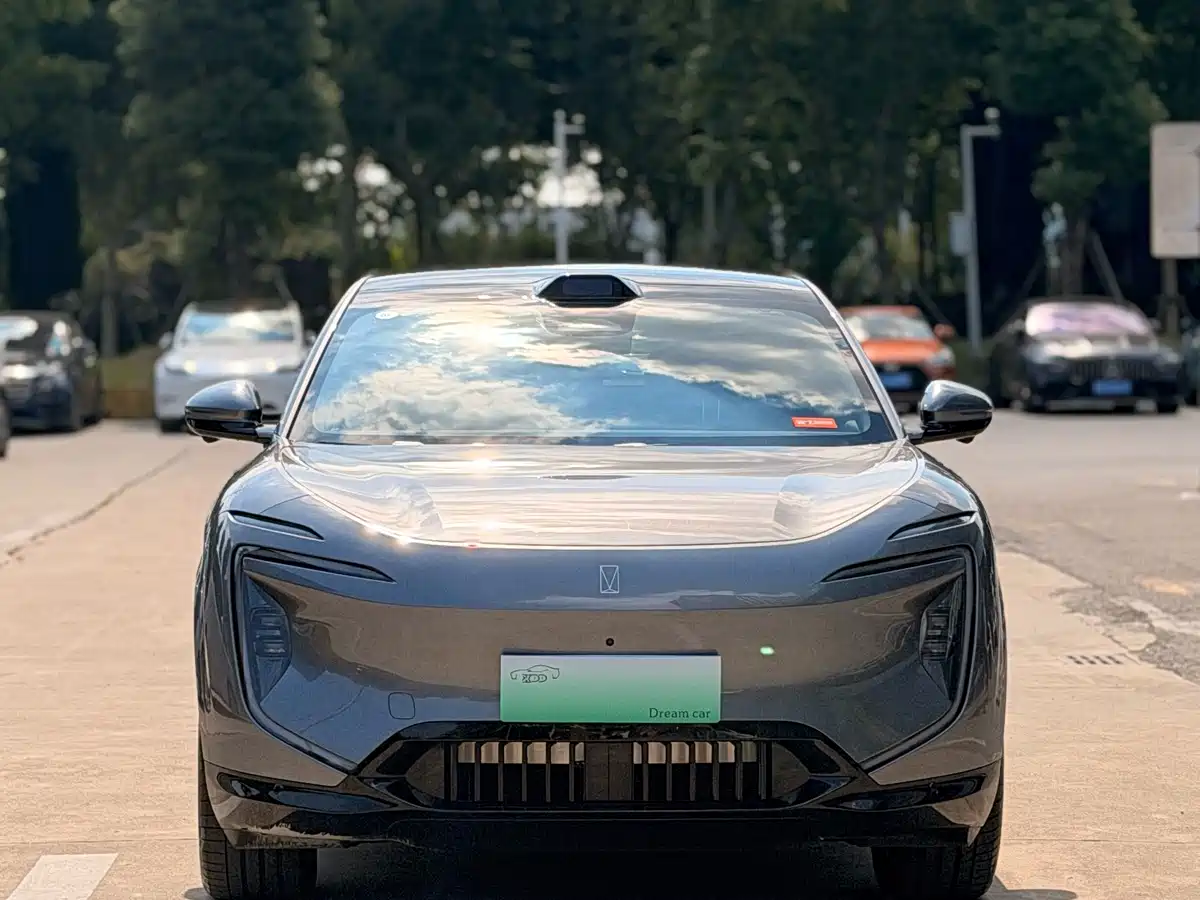Avatr 07 2025 2026 model Ultra EV AWD