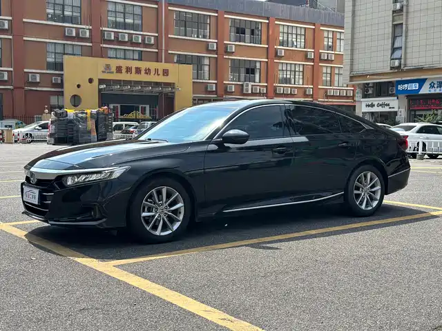  Honda Accord 2022 260TURBO Luxury Edition