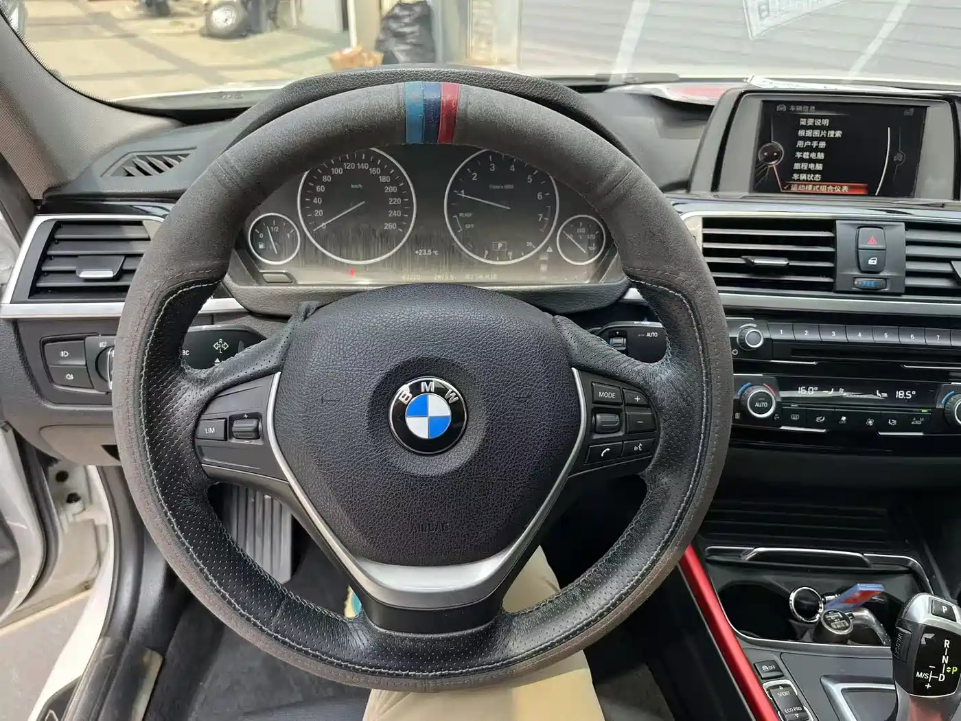 BMW 3 Series 2017 320Li Fashion фото 15