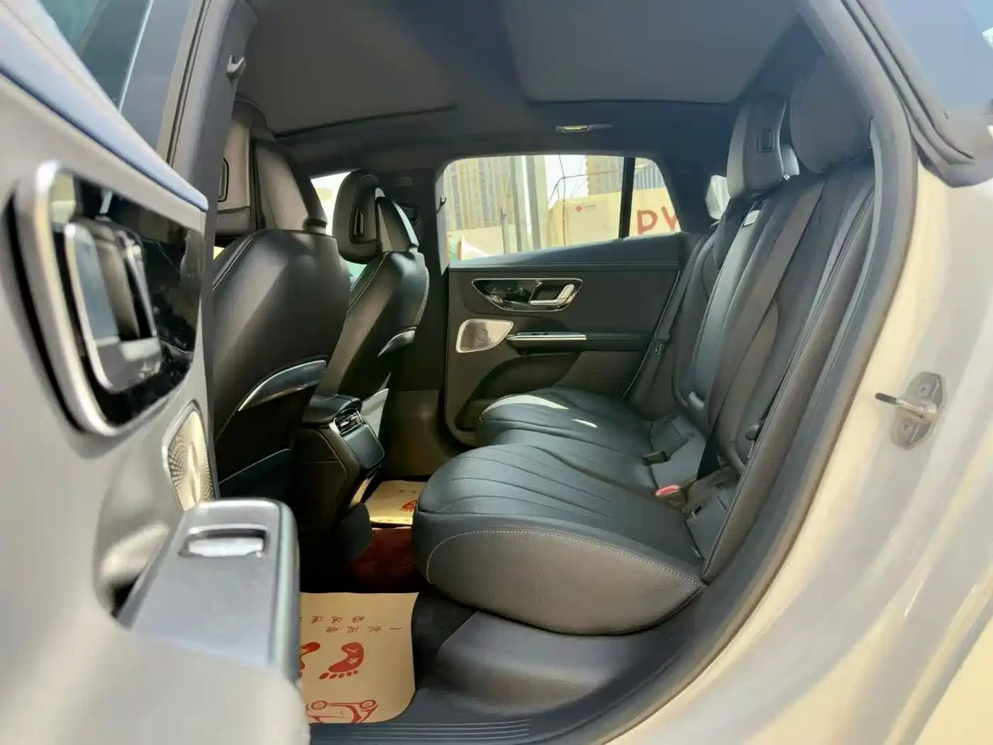 Mercedes-Benz EQE 2022 350 Luxury Edition фото 5