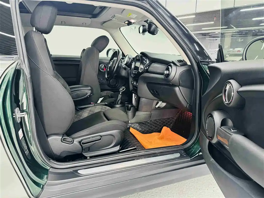MINI 2016 1.5T COOPER фото 22