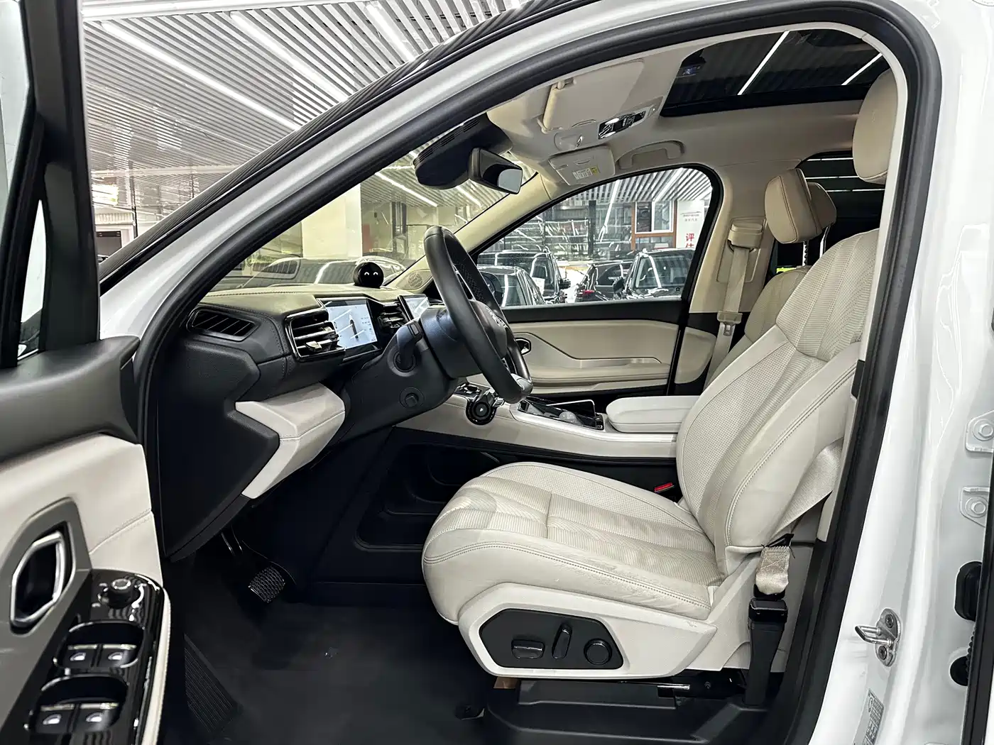 NIO ES8 2018 2018 Founder Edition