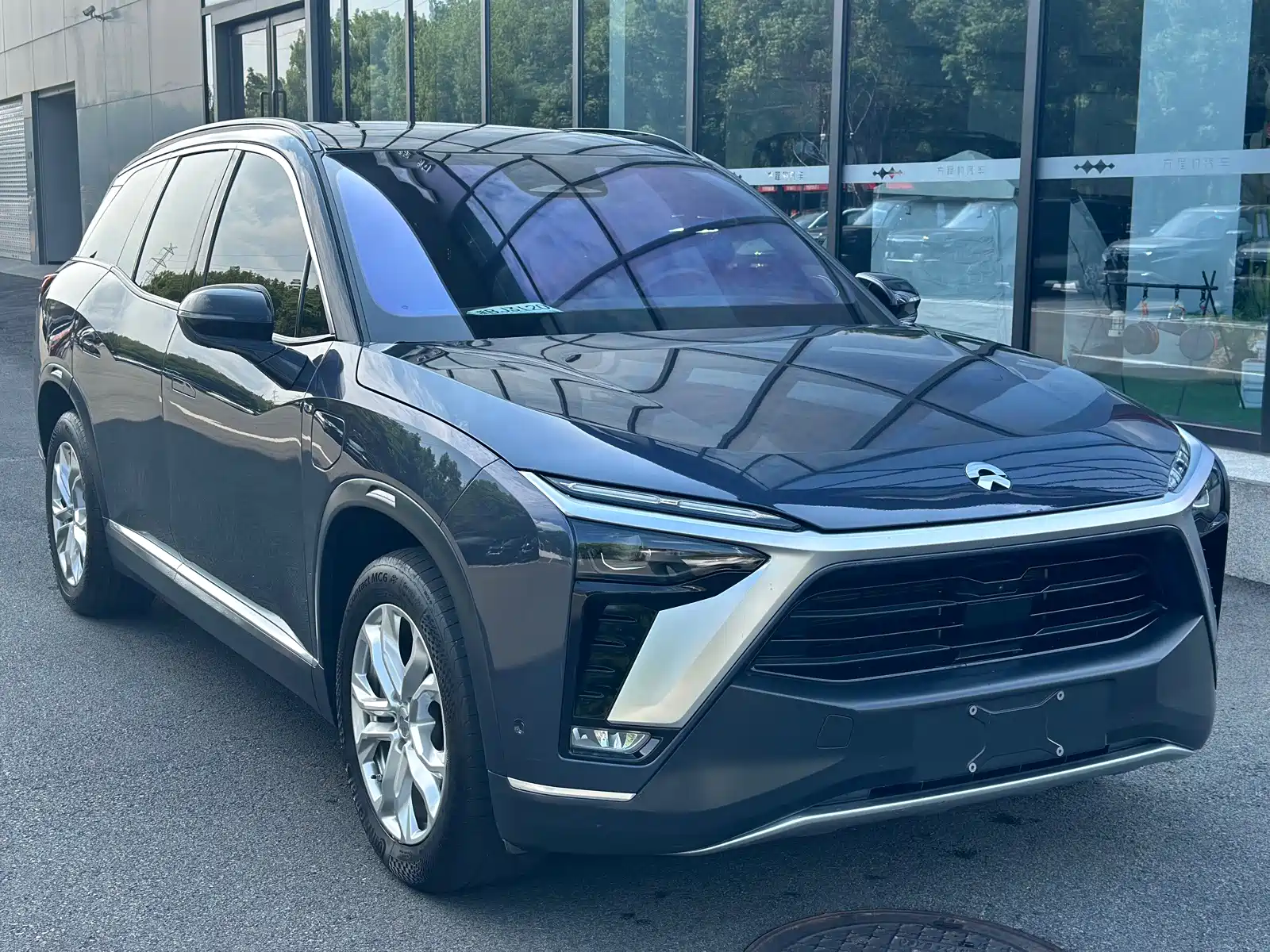 Фото 3 - NIO ES8