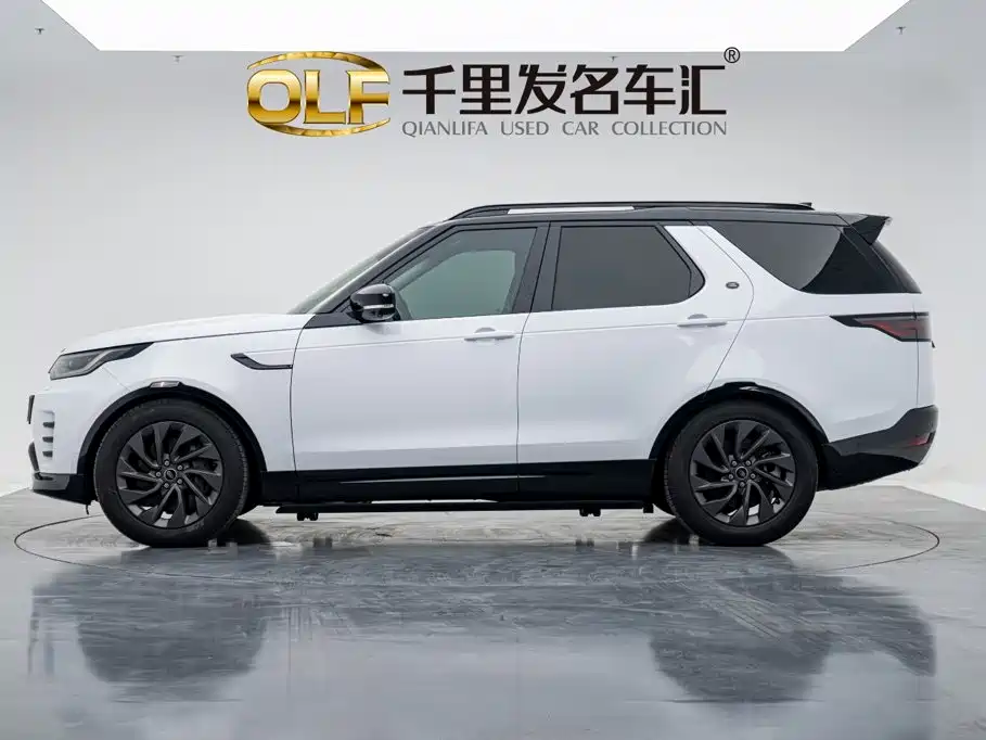 Land Rover Discovery 2023 2023 360PS R-Dynamic S
