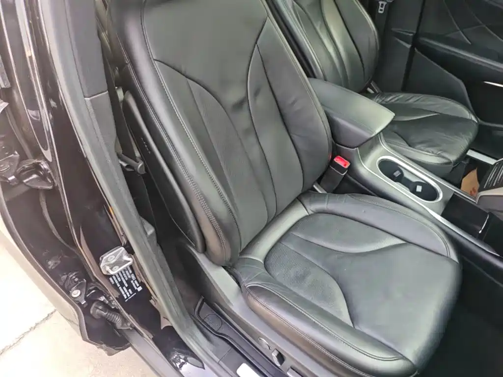 Photo 20 - Lincoln MKC