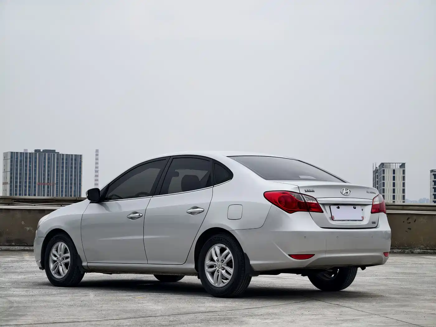 Hyundai Elantra 2011 1.6L Automatic Luxury фото 16