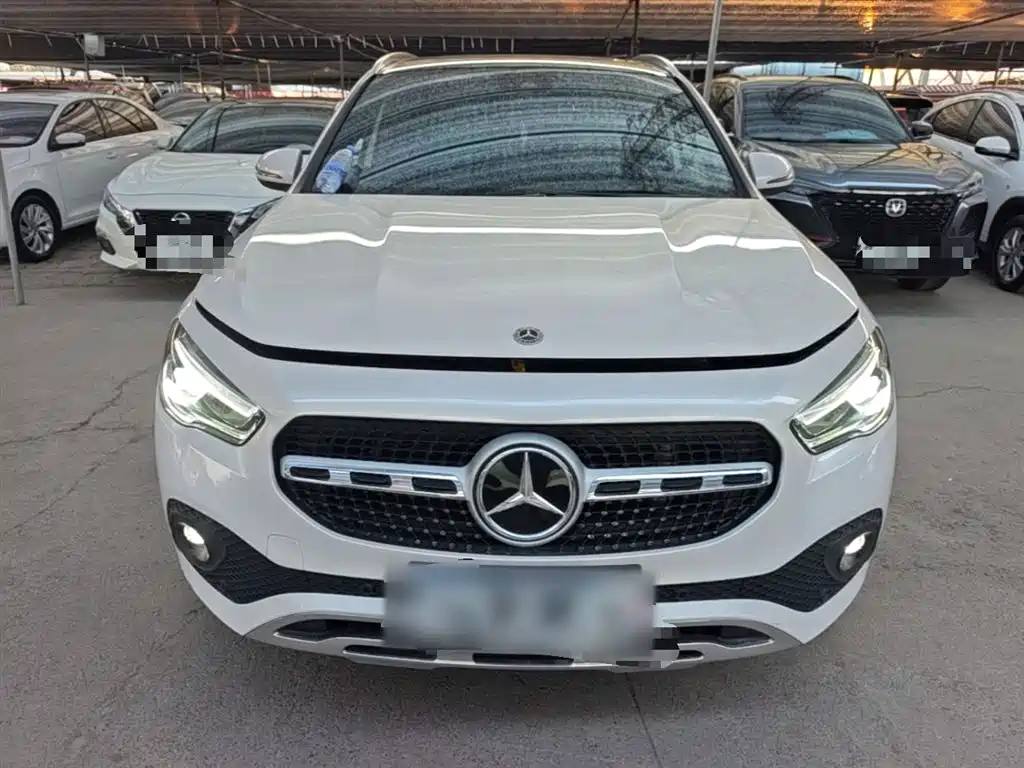 Mercedes-Benz GLA 2022 Facelift GLA 200 фото 3