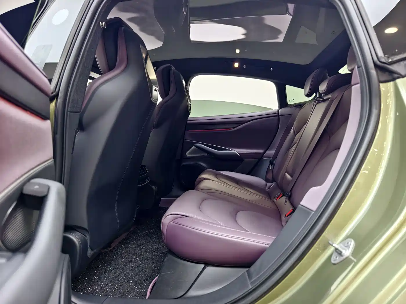 Xiaomi Auto Xiaomi SU7 2024 RWD Ultra Long Range Advanced Smart Driving Pro Edition фото 17