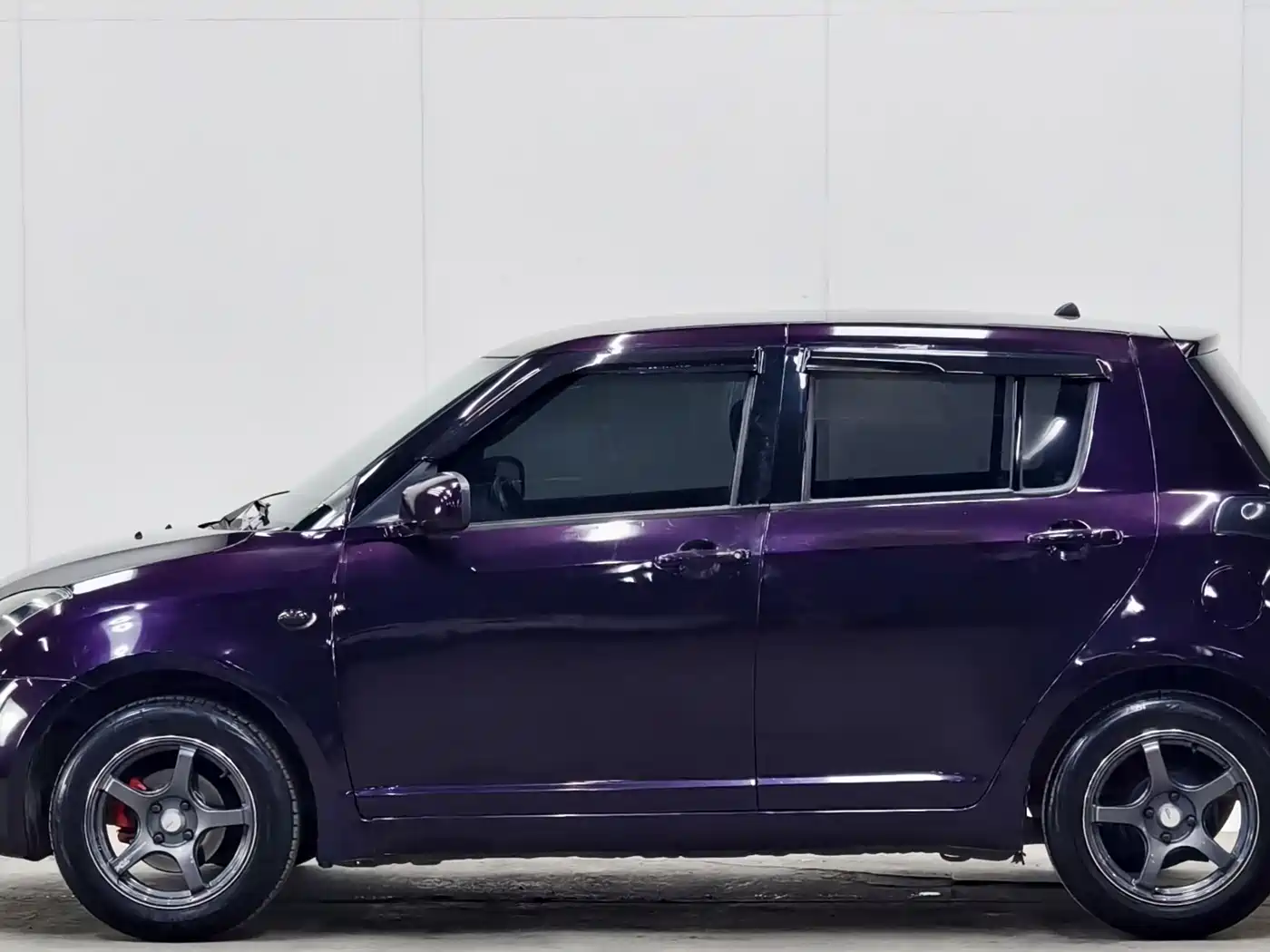 Suzuki Swift 2014 1.3L Manual Standard фото 7