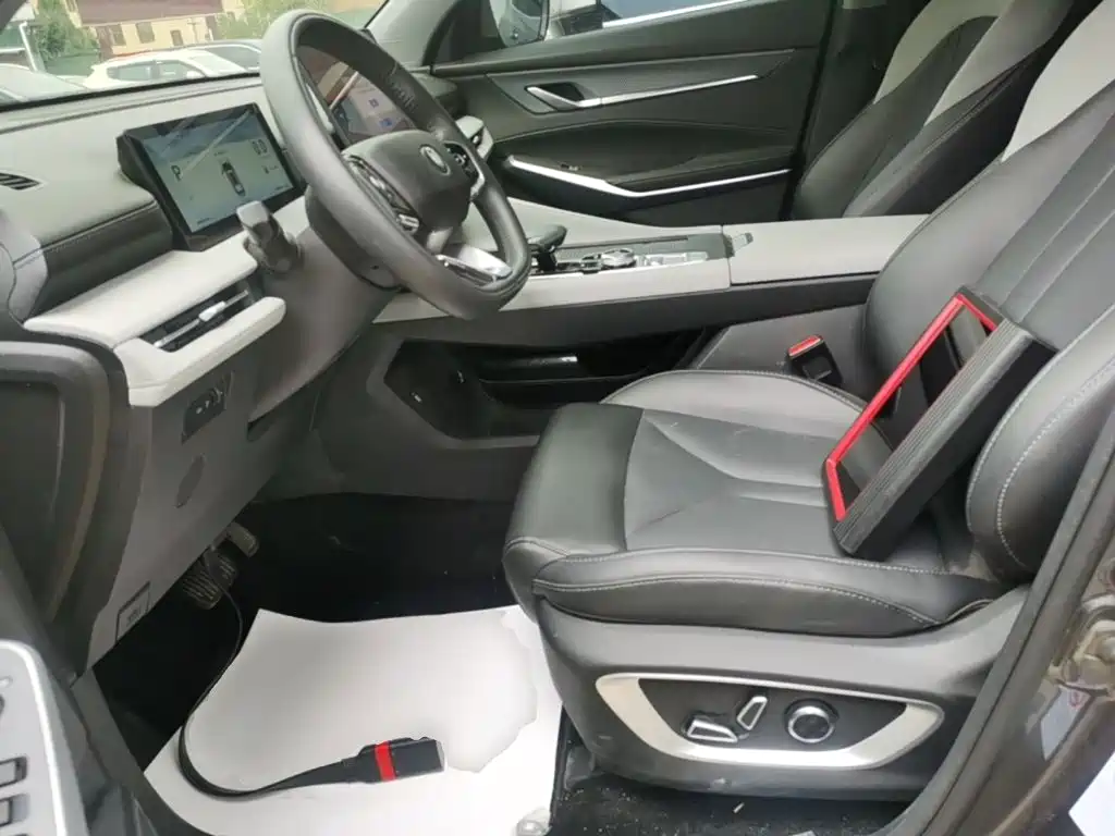 Changan CS75 PLUS 2026 2026 Model 1.5T New Blue Whale Smart Navigation Edition